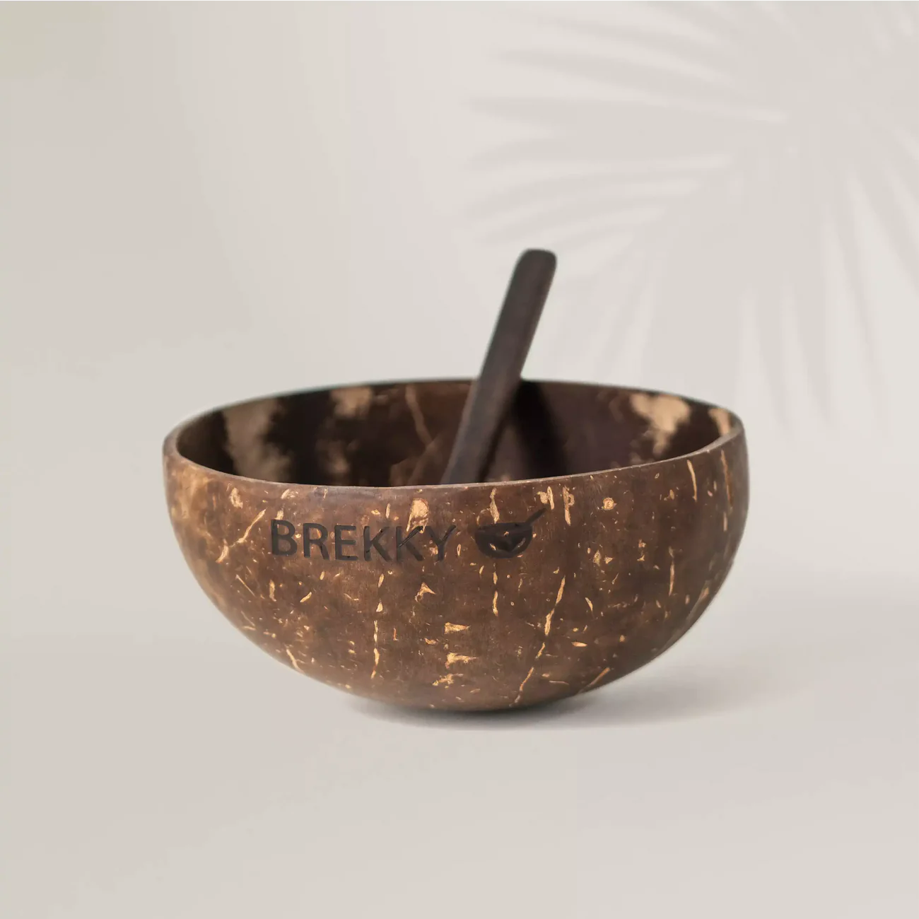 Brekky Bowl Kokonuss Schale mit Loeffel drin 